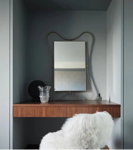 Romance was born - How to create beauty and mystique with mirrors