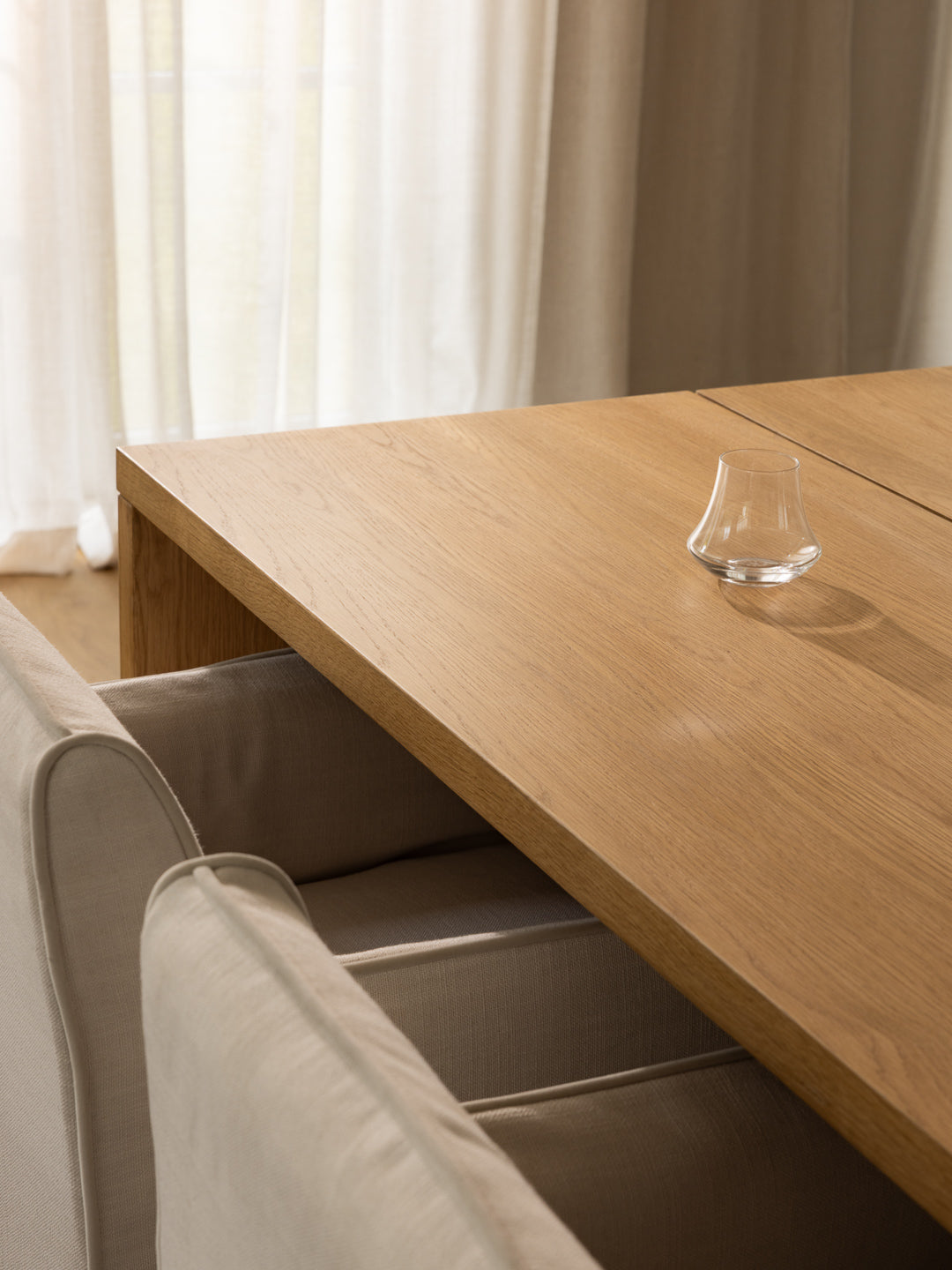 Bowtie Dining Table
