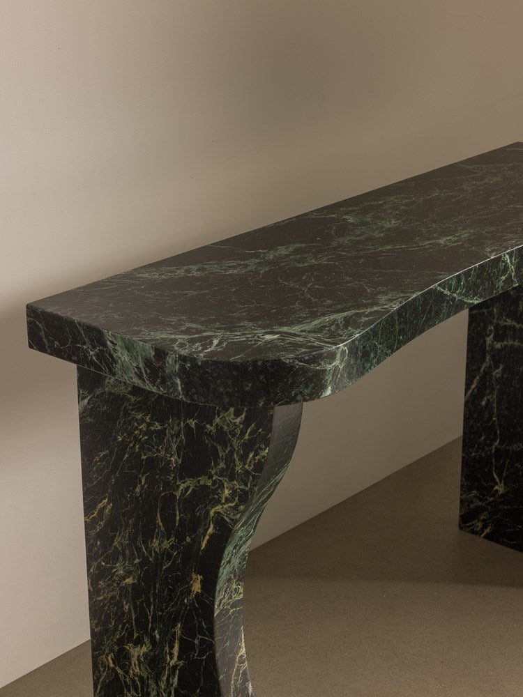 Eloise Console