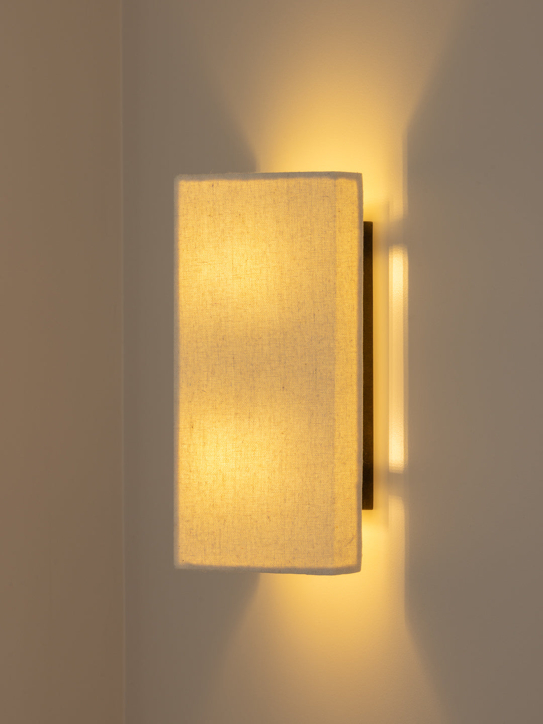 Maisy Wall Light Linen AUS