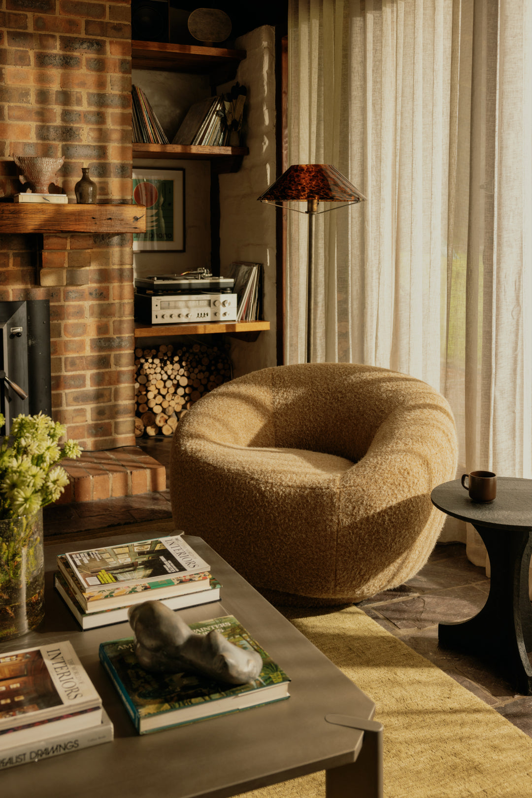 Otis Floor Lamp AU