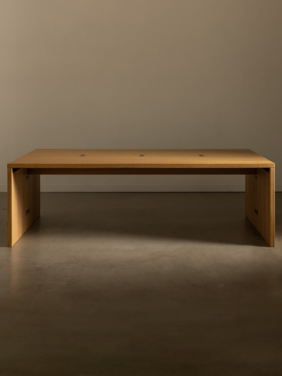 Bowtie Dining Table