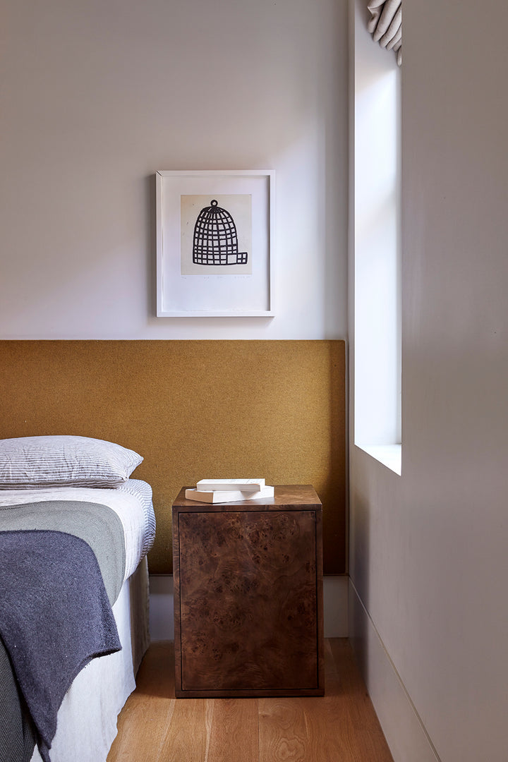 Vernier Linear Side Table Tabac