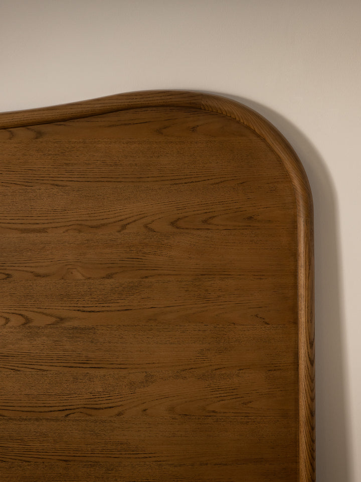 Remy Bedhead Saddle