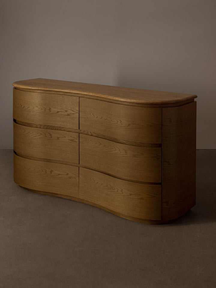 Remy Timber Dresser Saddle